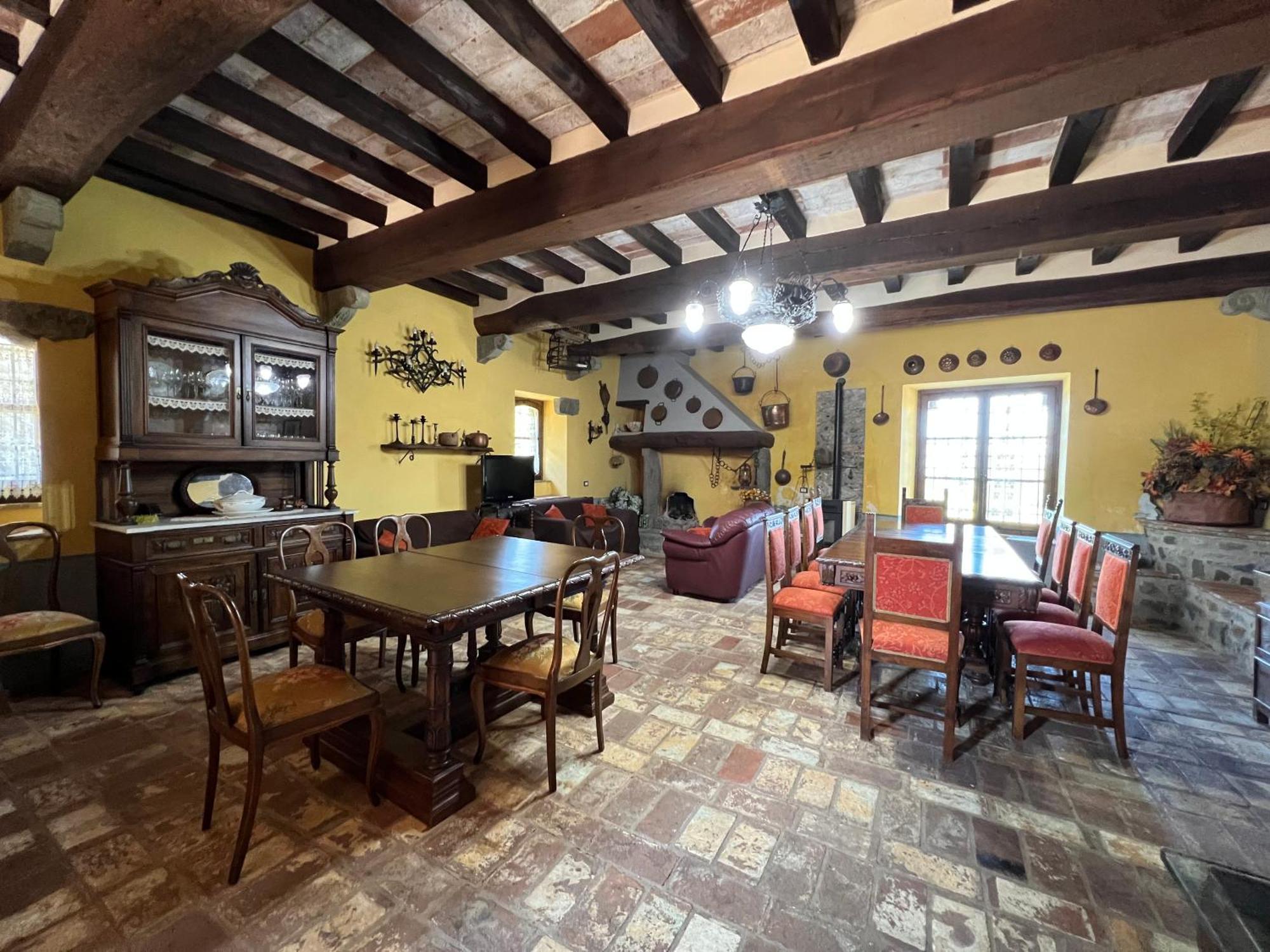 Podere Beatrice 20 Pax By Villasretreats Bardine di San Terenzo Bagian luar foto
