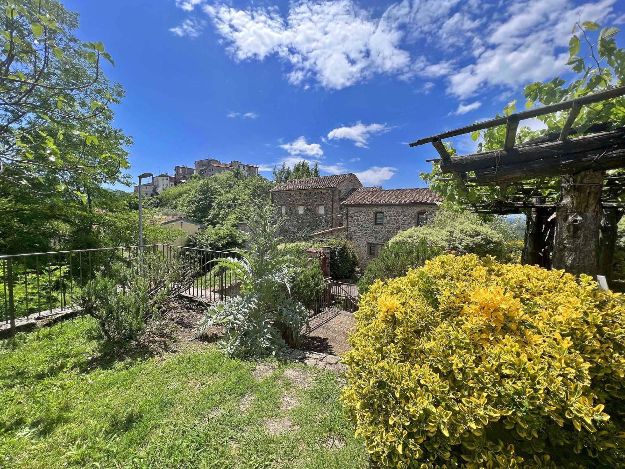 Podere Beatrice 20 Pax By Villasretreats Bardine di San Terenzo Bagian luar foto