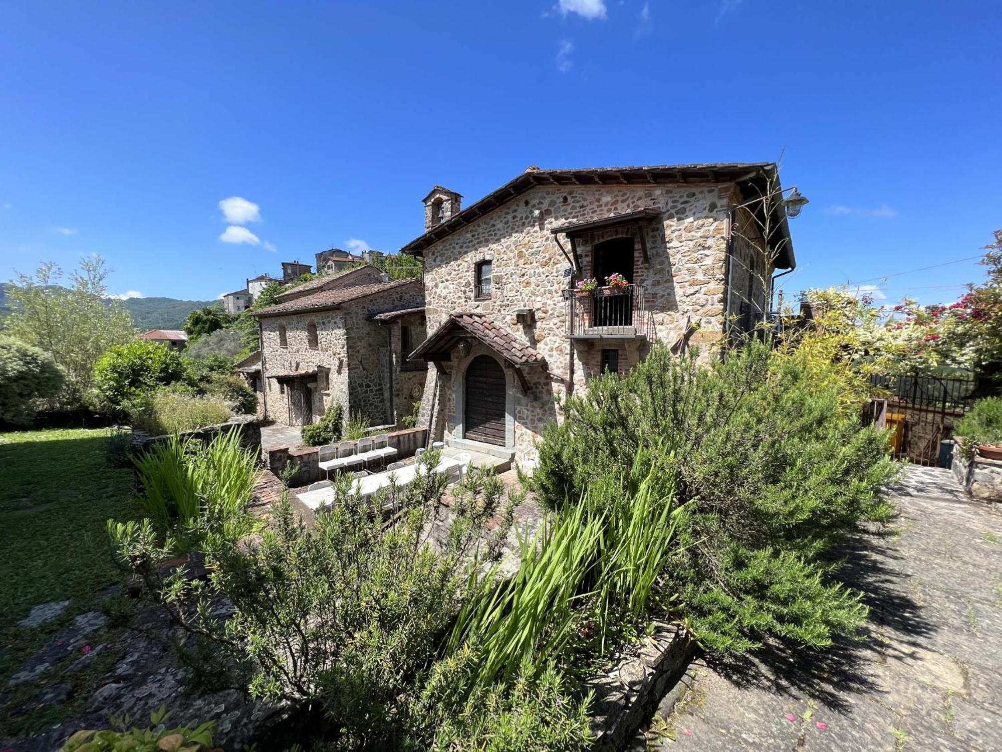 Podere Beatrice 20 Pax By Villasretreats Bardine di San Terenzo Bagian luar foto
