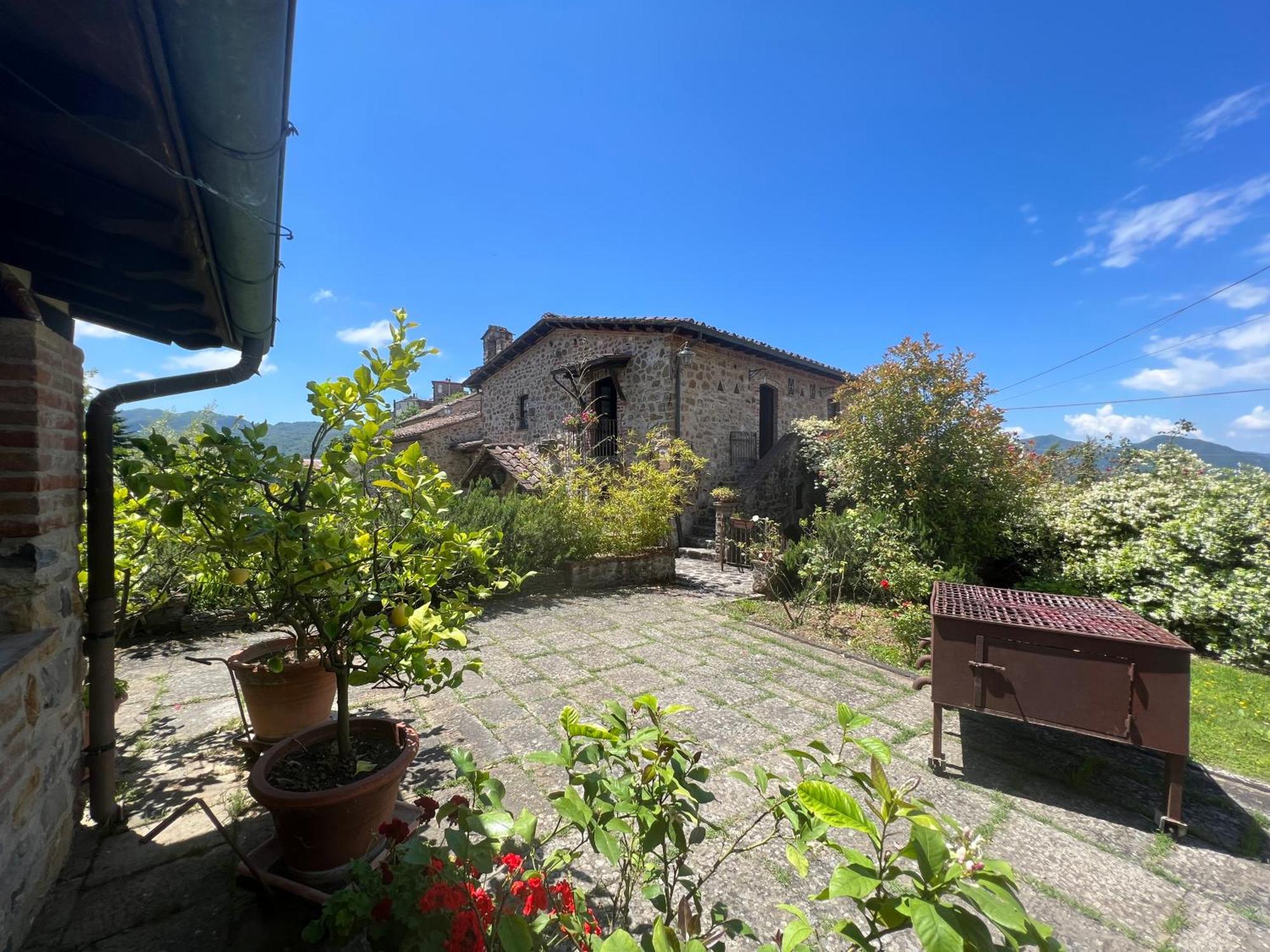 Podere Beatrice 20 Pax By Villasretreats Bardine di San Terenzo Bagian luar foto